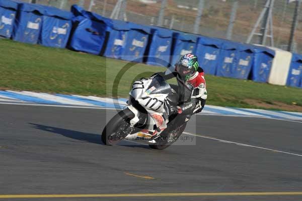 Motorcycle action photographs;Trackday digital images;donington;donington park leicestershire;donington photographs;event digital images;eventdigitalimages;no limits trackday;peter wileman photography;trackday;trackday photos