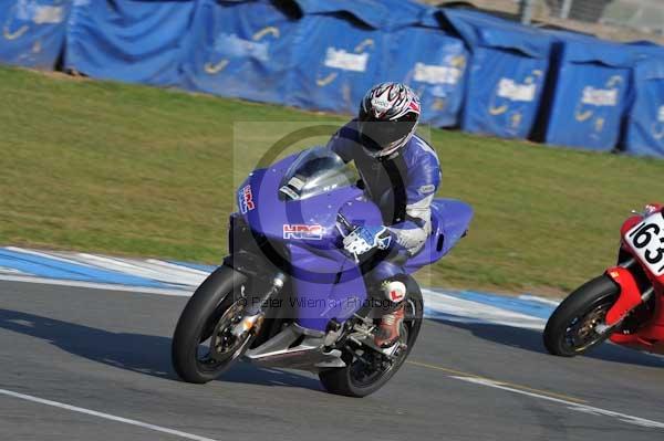 Motorcycle action photographs;Trackday digital images;donington;donington park leicestershire;donington photographs;event digital images;eventdigitalimages;no limits trackday;peter wileman photography;trackday;trackday photos