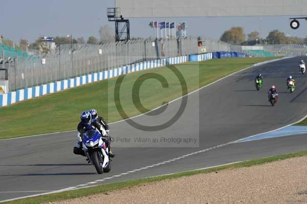 Motorcycle action photographs;Trackday digital images;donington;donington park leicestershire;donington photographs;event digital images;eventdigitalimages;no limits trackday;peter wileman photography;trackday;trackday photos