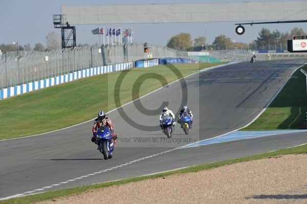 Motorcycle action photographs;Trackday digital images;donington;donington park leicestershire;donington photographs;event digital images;eventdigitalimages;no limits trackday;peter wileman photography;trackday;trackday photos