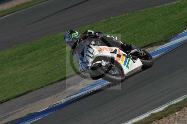 Motorcycle action photographs;Trackday digital images;donington;donington park leicestershire;donington photographs;event digital images;eventdigitalimages;no limits trackday;peter wileman photography;trackday;trackday photos