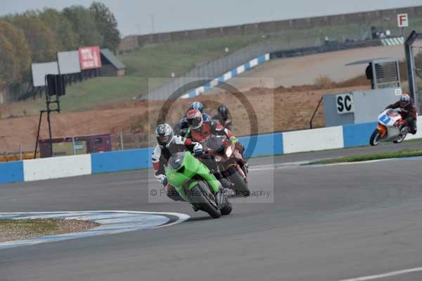 Motorcycle action photographs;Trackday digital images;donington;donington park leicestershire;donington photographs;event digital images;eventdigitalimages;no limits trackday;peter wileman photography;trackday;trackday photos