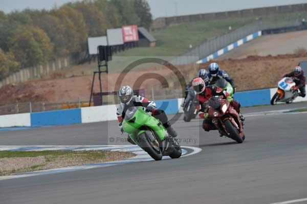 Motorcycle action photographs;Trackday digital images;donington;donington park leicestershire;donington photographs;event digital images;eventdigitalimages;no limits trackday;peter wileman photography;trackday;trackday photos