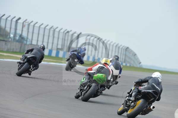 Motorcycle action photographs;Trackday digital images;donington;donington park leicestershire;donington photographs;event digital images;eventdigitalimages;no limits trackday;peter wileman photography;trackday;trackday photos