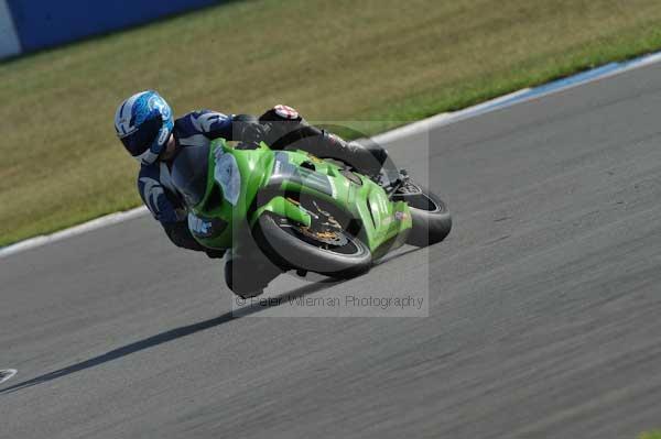 Motorcycle action photographs;Trackday digital images;donington;donington park leicestershire;donington photographs;event digital images;eventdigitalimages;no limits trackday;peter wileman photography;trackday;trackday photos