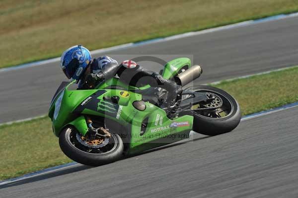 Motorcycle action photographs;Trackday digital images;donington;donington park leicestershire;donington photographs;event digital images;eventdigitalimages;no limits trackday;peter wileman photography;trackday;trackday photos