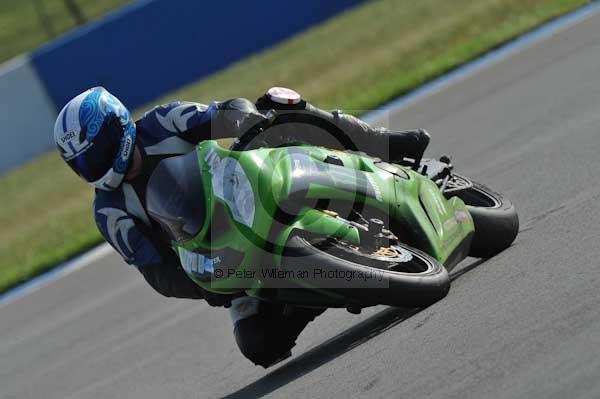 Motorcycle action photographs;Trackday digital images;donington;donington park leicestershire;donington photographs;event digital images;eventdigitalimages;no limits trackday;peter wileman photography;trackday;trackday photos