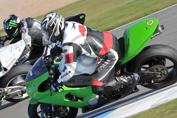 Motorcycle action photographs;Trackday digital images;donington;donington park leicestershire;donington photographs;event digital images;eventdigitalimages;no limits trackday;peter wileman photography;trackday;trackday photos