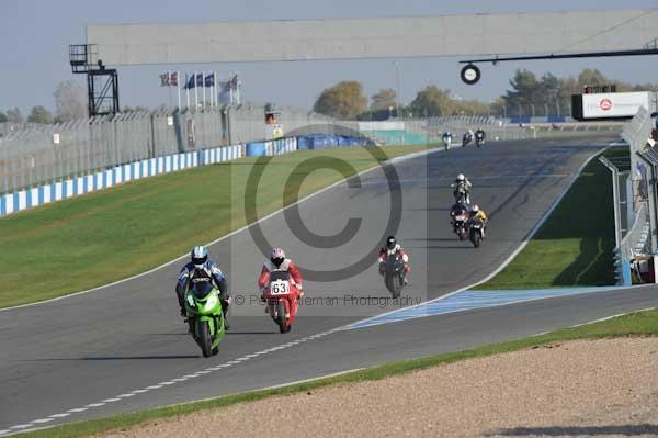Motorcycle action photographs;Trackday digital images;donington;donington park leicestershire;donington photographs;event digital images;eventdigitalimages;no limits trackday;peter wileman photography;trackday;trackday photos