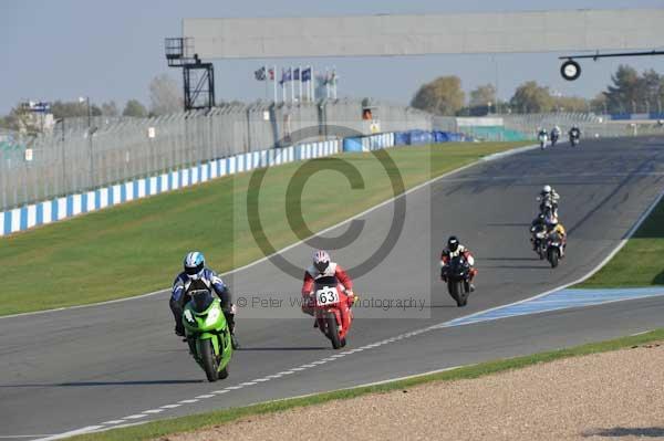 Motorcycle action photographs;Trackday digital images;donington;donington park leicestershire;donington photographs;event digital images;eventdigitalimages;no limits trackday;peter wileman photography;trackday;trackday photos
