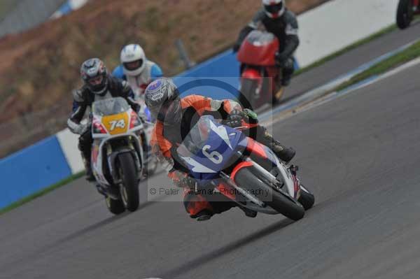 Motorcycle action photographs;Trackday digital images;donington;donington park leicestershire;donington photographs;event digital images;eventdigitalimages;no limits trackday;peter wileman photography;trackday;trackday photos