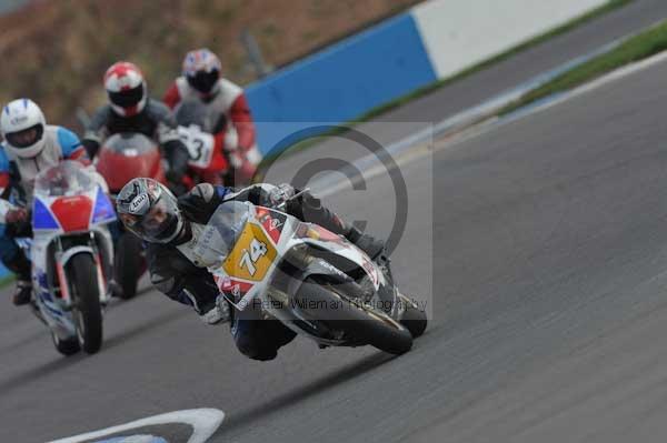 Motorcycle action photographs;Trackday digital images;donington;donington park leicestershire;donington photographs;event digital images;eventdigitalimages;no limits trackday;peter wileman photography;trackday;trackday photos