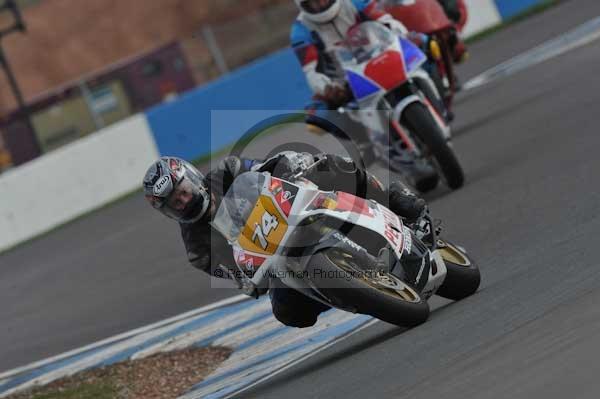 Motorcycle action photographs;Trackday digital images;donington;donington park leicestershire;donington photographs;event digital images;eventdigitalimages;no limits trackday;peter wileman photography;trackday;trackday photos