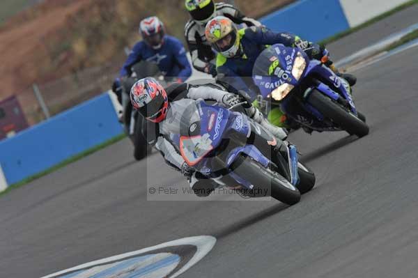 Motorcycle action photographs;Trackday digital images;donington;donington park leicestershire;donington photographs;event digital images;eventdigitalimages;no limits trackday;peter wileman photography;trackday;trackday photos