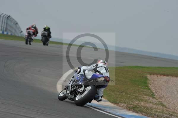 Motorcycle action photographs;Trackday digital images;donington;donington park leicestershire;donington photographs;event digital images;eventdigitalimages;no limits trackday;peter wileman photography;trackday;trackday photos