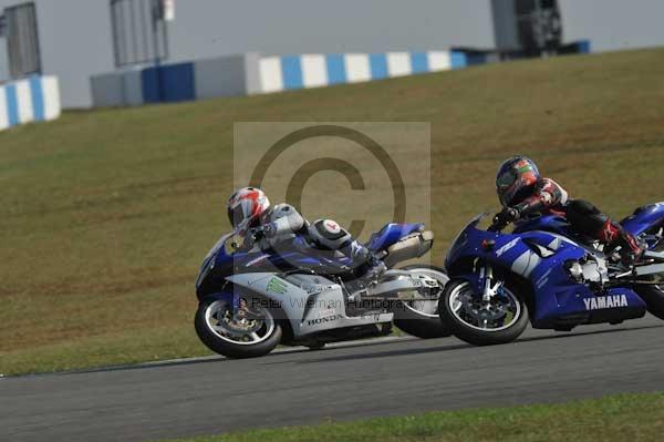 Motorcycle action photographs;Trackday digital images;donington;donington park leicestershire;donington photographs;event digital images;eventdigitalimages;no limits trackday;peter wileman photography;trackday;trackday photos