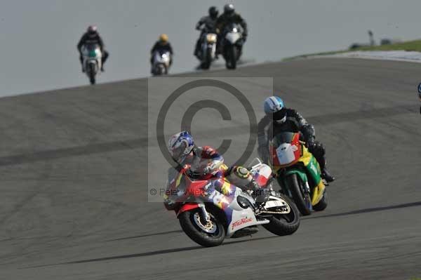 Motorcycle action photographs;Trackday digital images;donington;donington park leicestershire;donington photographs;event digital images;eventdigitalimages;no limits trackday;peter wileman photography;trackday;trackday photos