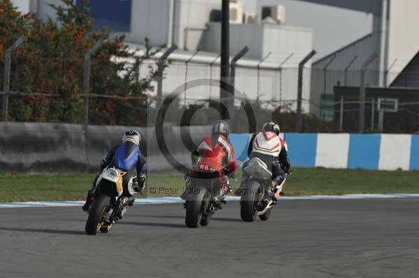 Motorcycle action photographs;Trackday digital images;donington;donington park leicestershire;donington photographs;event digital images;eventdigitalimages;no limits trackday;peter wileman photography;trackday;trackday photos