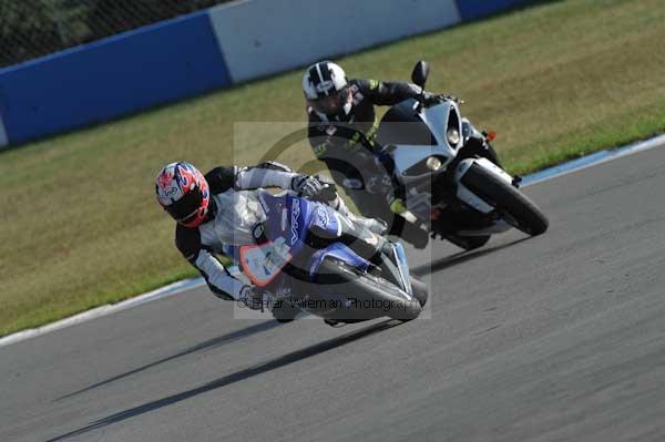 Motorcycle action photographs;Trackday digital images;donington;donington park leicestershire;donington photographs;event digital images;eventdigitalimages;no limits trackday;peter wileman photography;trackday;trackday photos