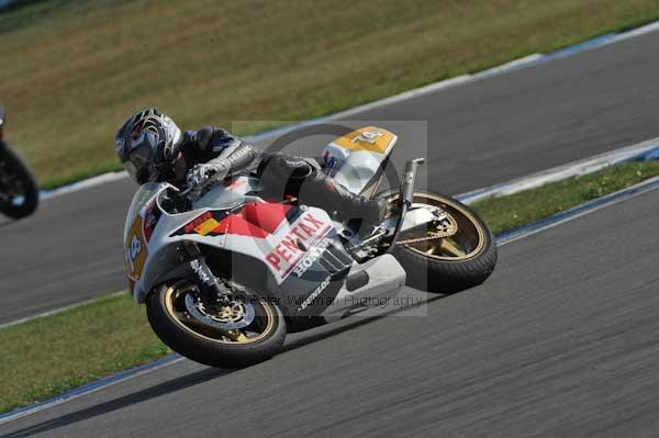 Motorcycle action photographs;Trackday digital images;donington;donington park leicestershire;donington photographs;event digital images;eventdigitalimages;no limits trackday;peter wileman photography;trackday;trackday photos