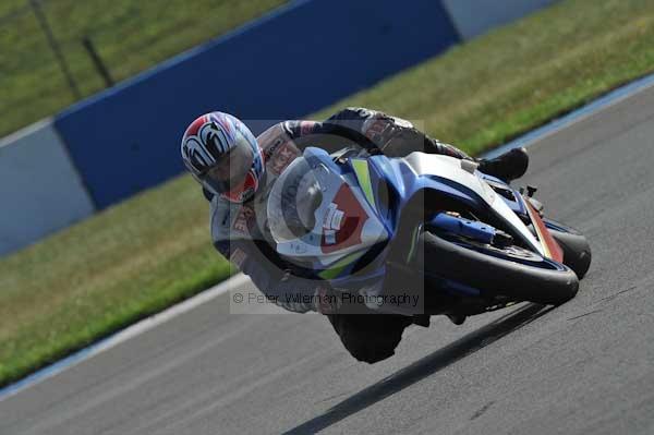 Motorcycle action photographs;Trackday digital images;donington;donington park leicestershire;donington photographs;event digital images;eventdigitalimages;no limits trackday;peter wileman photography;trackday;trackday photos