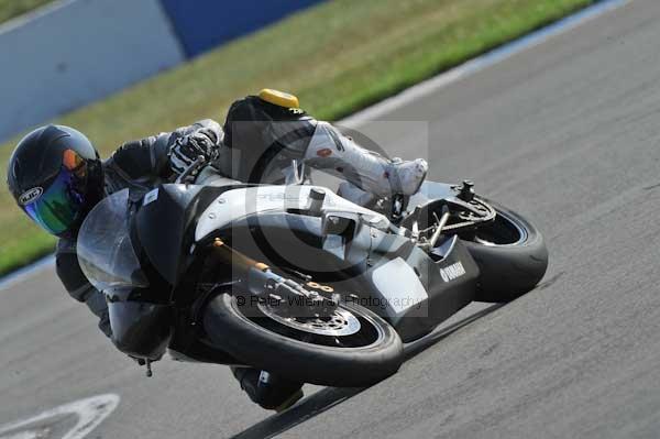 Motorcycle action photographs;Trackday digital images;donington;donington park leicestershire;donington photographs;event digital images;eventdigitalimages;no limits trackday;peter wileman photography;trackday;trackday photos