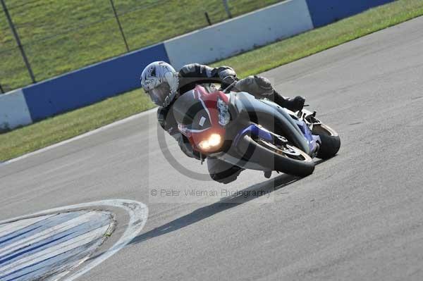 Motorcycle action photographs;Trackday digital images;donington;donington park leicestershire;donington photographs;event digital images;eventdigitalimages;no limits trackday;peter wileman photography;trackday;trackday photos