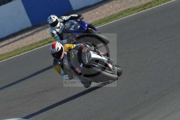 Motorcycle action photographs;Trackday digital images;donington;donington park leicestershire;donington photographs;event digital images;eventdigitalimages;no limits trackday;peter wileman photography;trackday;trackday photos