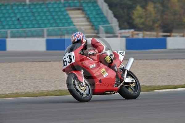 Motorcycle action photographs;Trackday digital images;donington;donington park leicestershire;donington photographs;event digital images;eventdigitalimages;no limits trackday;peter wileman photography;trackday;trackday photos