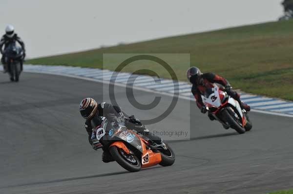 Motorcycle action photographs;Trackday digital images;donington;donington park leicestershire;donington photographs;event digital images;eventdigitalimages;no limits trackday;peter wileman photography;trackday;trackday photos