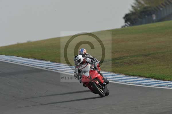 Motorcycle action photographs;Trackday digital images;donington;donington park leicestershire;donington photographs;event digital images;eventdigitalimages;no limits trackday;peter wileman photography;trackday;trackday photos