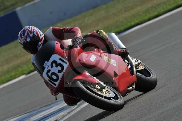 Motorcycle action photographs;Trackday digital images;donington;donington park leicestershire;donington photographs;event digital images;eventdigitalimages;no limits trackday;peter wileman photography;trackday;trackday photos