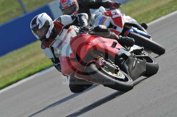 Motorcycle action photographs;Trackday digital images;donington;donington park leicestershire;donington photographs;event digital images;eventdigitalimages;no limits trackday;peter wileman photography;trackday;trackday photos