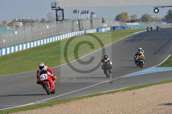Motorcycle action photographs;Trackday digital images;donington;donington park leicestershire;donington photographs;event digital images;eventdigitalimages;no limits trackday;peter wileman photography;trackday;trackday photos
