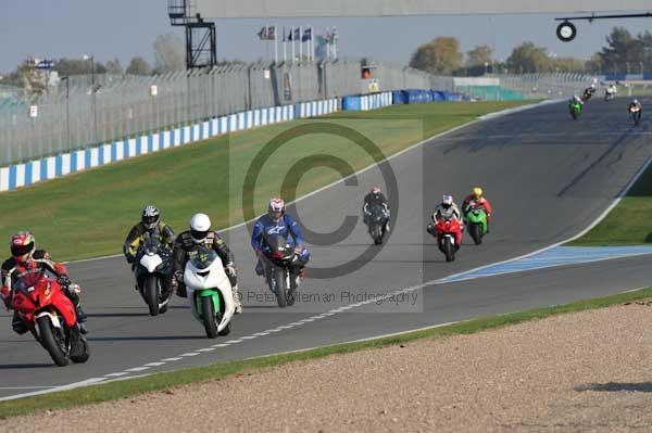 Motorcycle action photographs;Trackday digital images;donington;donington park leicestershire;donington photographs;event digital images;eventdigitalimages;no limits trackday;peter wileman photography;trackday;trackday photos