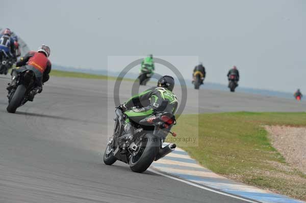 Motorcycle action photographs;Trackday digital images;donington;donington park leicestershire;donington photographs;event digital images;eventdigitalimages;no limits trackday;peter wileman photography;trackday;trackday photos