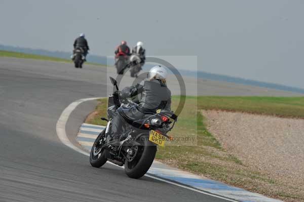 Motorcycle action photographs;Trackday digital images;donington;donington park leicestershire;donington photographs;event digital images;eventdigitalimages;no limits trackday;peter wileman photography;trackday;trackday photos