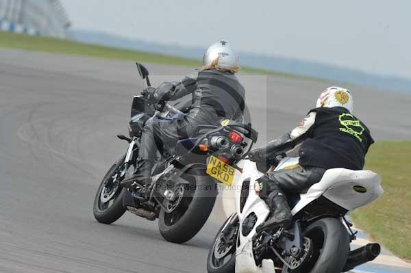 Motorcycle action photographs;Trackday digital images;donington;donington park leicestershire;donington photographs;event digital images;eventdigitalimages;no limits trackday;peter wileman photography;trackday;trackday photos