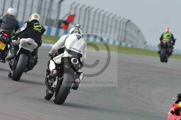 Motorcycle action photographs;Trackday digital images;donington;donington park leicestershire;donington photographs;event digital images;eventdigitalimages;no limits trackday;peter wileman photography;trackday;trackday photos