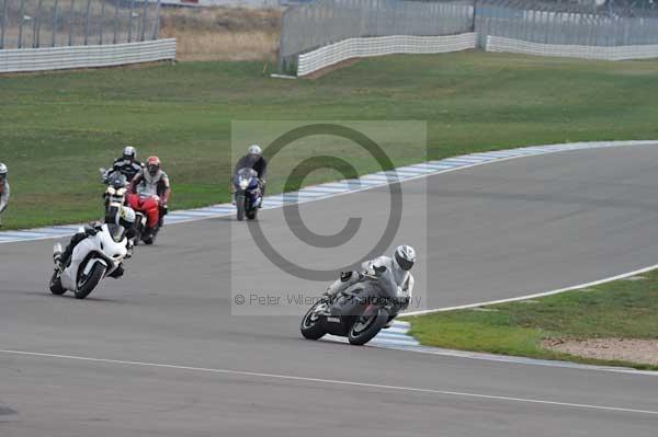 Motorcycle action photographs;Trackday digital images;donington;donington park leicestershire;donington photographs;event digital images;eventdigitalimages;no limits trackday;peter wileman photography;trackday;trackday photos