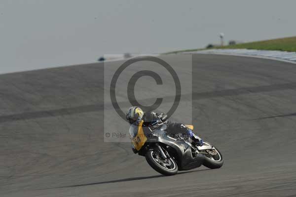 Motorcycle action photographs;Trackday digital images;donington;donington park leicestershire;donington photographs;event digital images;eventdigitalimages;no limits trackday;peter wileman photography;trackday;trackday photos