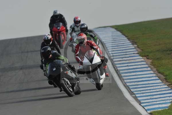 Motorcycle action photographs;Trackday digital images;donington;donington park leicestershire;donington photographs;event digital images;eventdigitalimages;no limits trackday;peter wileman photography;trackday;trackday photos