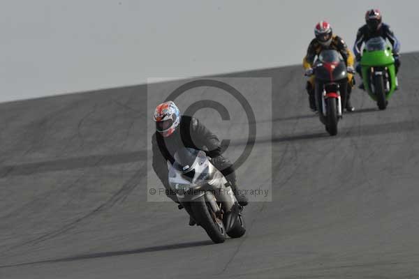 Motorcycle action photographs;Trackday digital images;donington;donington park leicestershire;donington photographs;event digital images;eventdigitalimages;no limits trackday;peter wileman photography;trackday;trackday photos
