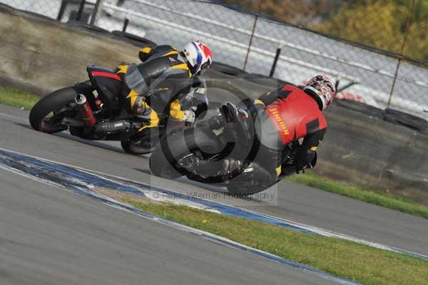 Motorcycle action photographs;Trackday digital images;donington;donington park leicestershire;donington photographs;event digital images;eventdigitalimages;no limits trackday;peter wileman photography;trackday;trackday photos