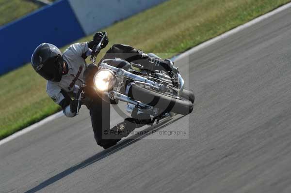 Motorcycle action photographs;Trackday digital images;donington;donington park leicestershire;donington photographs;event digital images;eventdigitalimages;no limits trackday;peter wileman photography;trackday;trackday photos