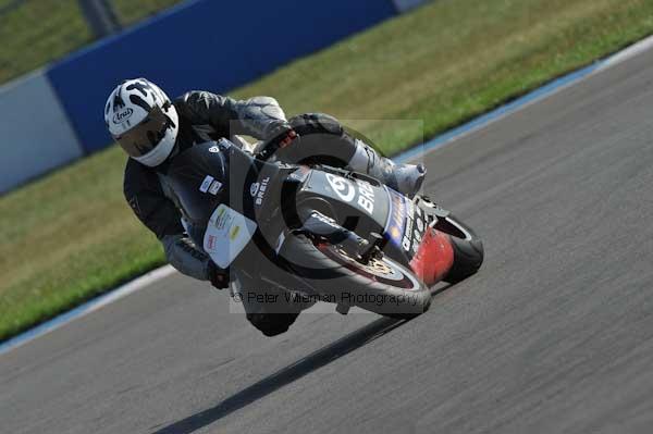 Motorcycle action photographs;Trackday digital images;donington;donington park leicestershire;donington photographs;event digital images;eventdigitalimages;no limits trackday;peter wileman photography;trackday;trackday photos