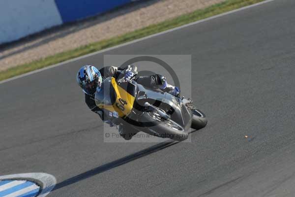 Motorcycle action photographs;Trackday digital images;donington;donington park leicestershire;donington photographs;event digital images;eventdigitalimages;no limits trackday;peter wileman photography;trackday;trackday photos