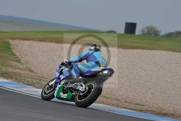 Motorcycle action photographs;Trackday digital images;donington;donington park leicestershire;donington photographs;event digital images;eventdigitalimages;no limits trackday;peter wileman photography;trackday;trackday photos