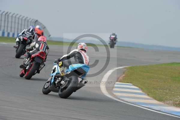 Motorcycle action photographs;Trackday digital images;donington;donington park leicestershire;donington photographs;event digital images;eventdigitalimages;no limits trackday;peter wileman photography;trackday;trackday photos