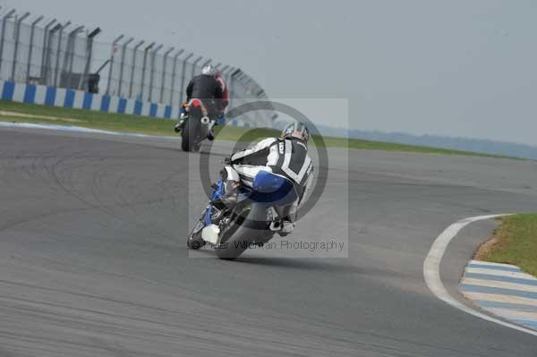 Motorcycle action photographs;Trackday digital images;donington;donington park leicestershire;donington photographs;event digital images;eventdigitalimages;no limits trackday;peter wileman photography;trackday;trackday photos